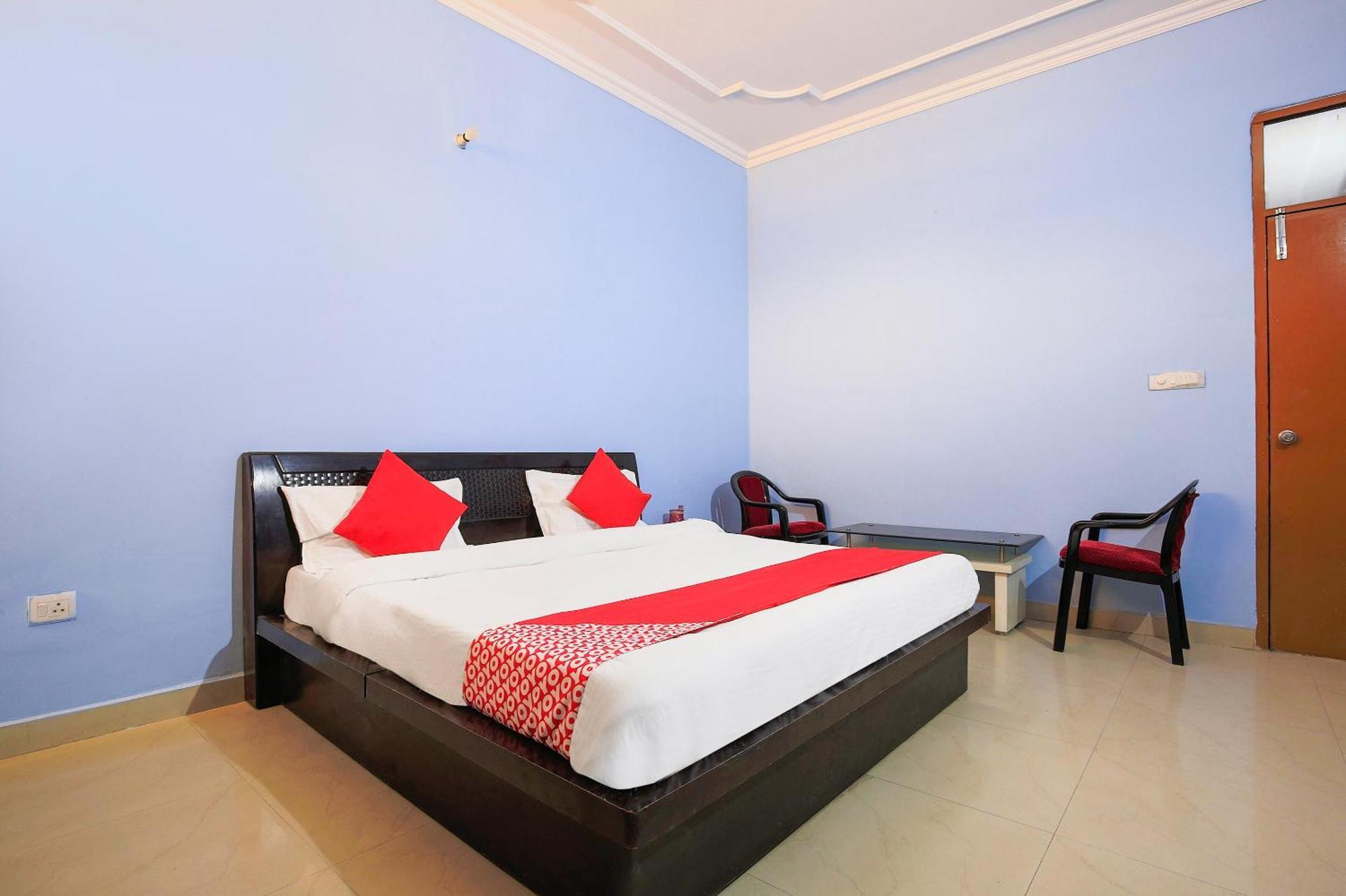 Oyo Flagship 37109 Mangalam Guest House Chinhat المظهر الخارجي الصورة